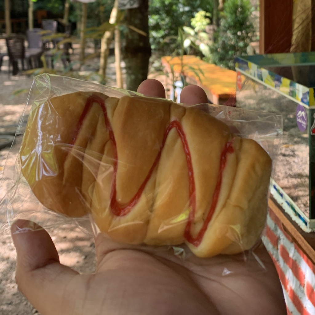 

ROTI PISANG STRAWBERRY - [Support by BUMDes Wonosalam]