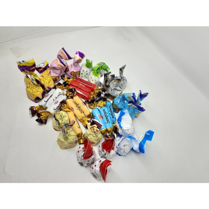 

Coklat Turki 500 Gram Mix / Coklat Arab / Coklat Original