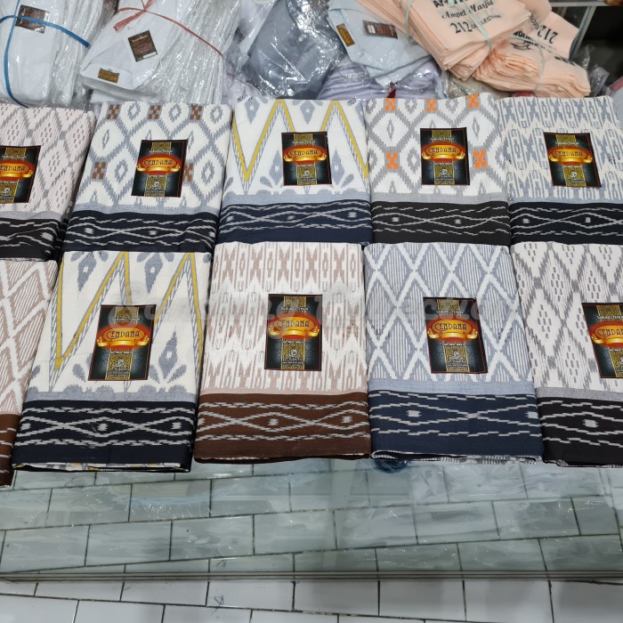 Sarung Cendana Bahan Rayon Motif Goyor Motif Kawung Sekelas Mustamin