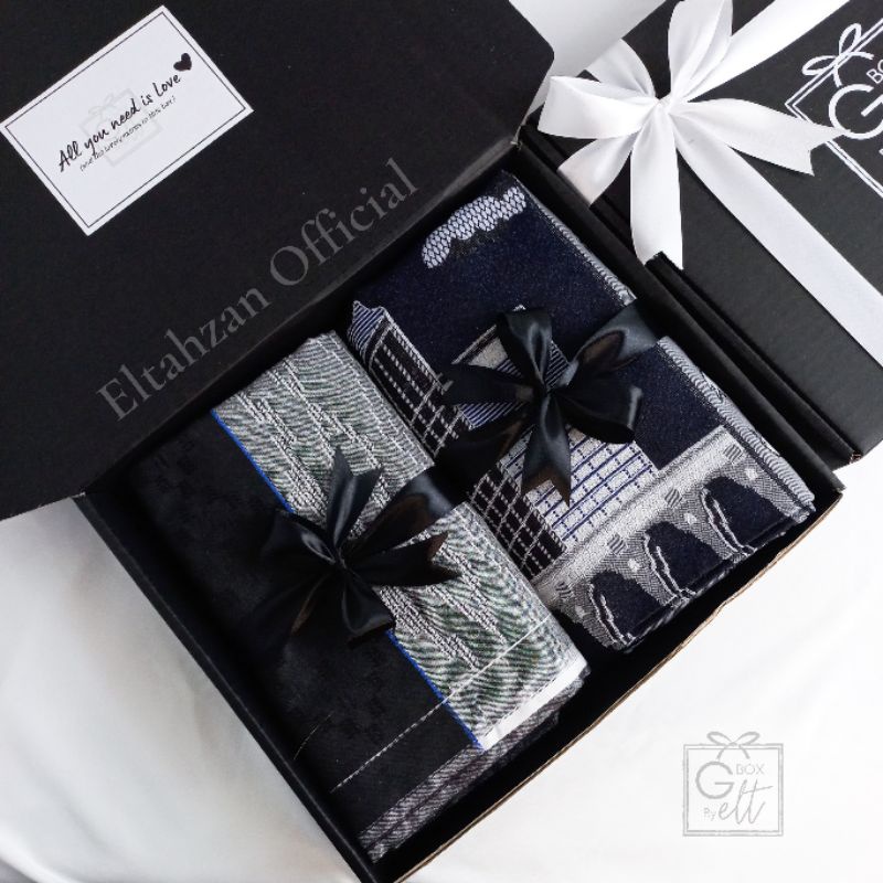 HAMPERS MUSLIM GIFT BOX COWOK HAMPERS IDUL FITRI EID MUBARAK GIFT BOX JUMATAN Gift Box Sarung Sajadah Black Series