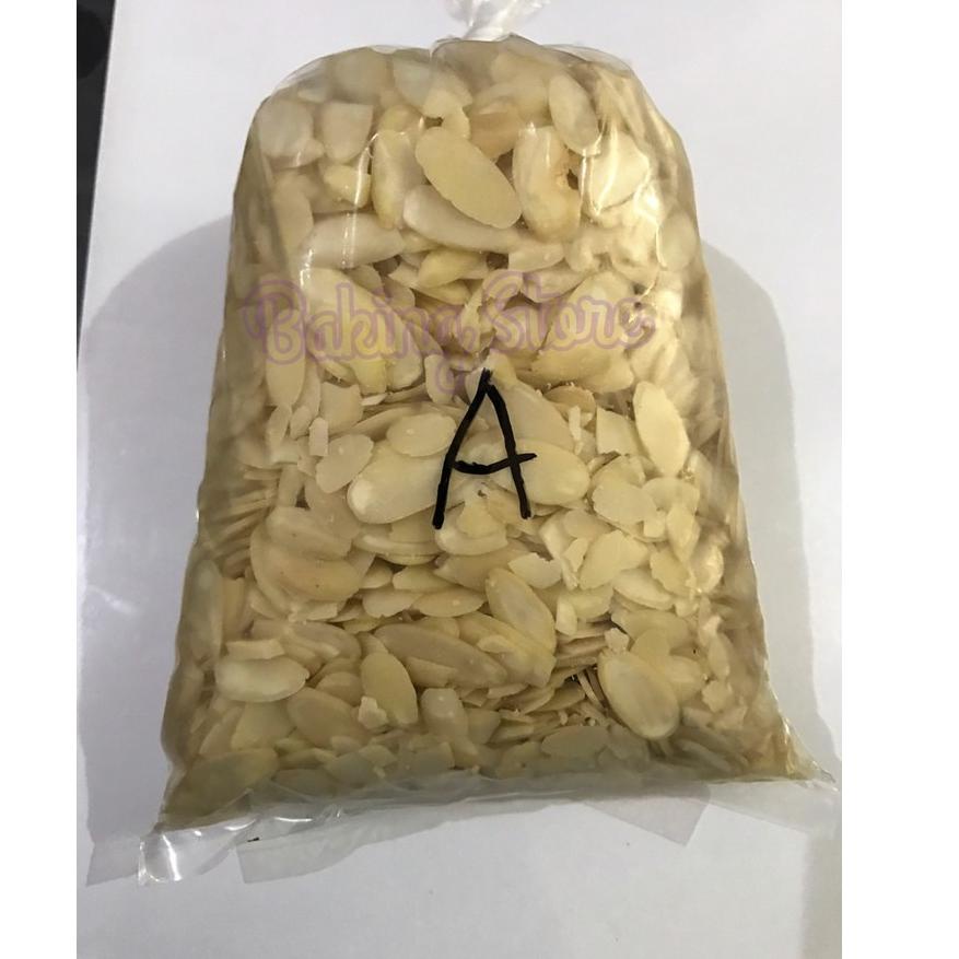 

See Mored2D7p Kacang Almond Slice 100gram