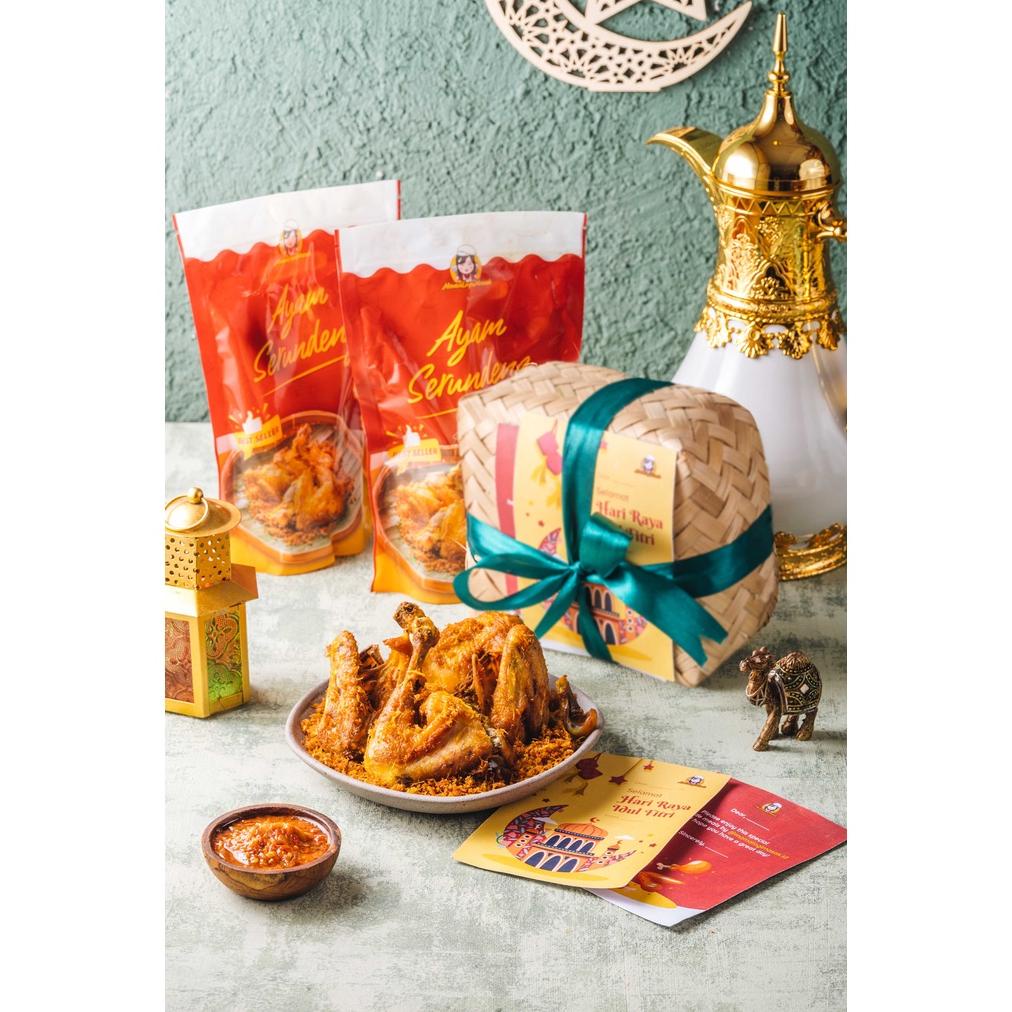 

Lebaran Hampers Ayam Serundeng