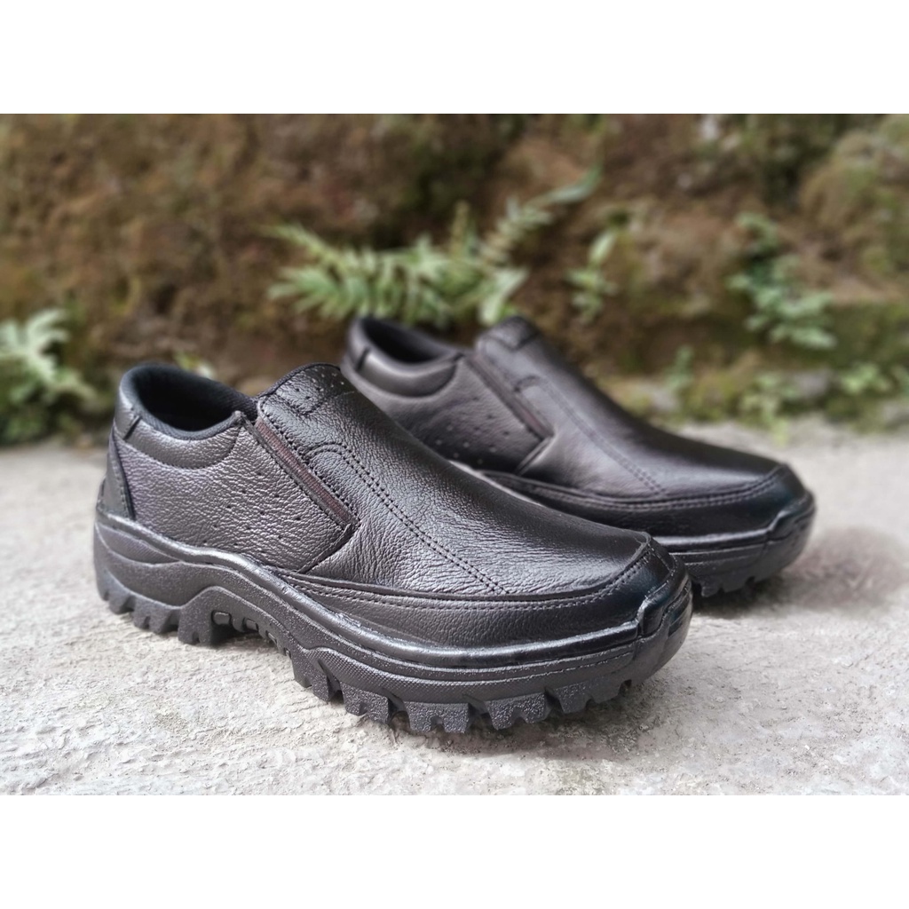 Sepatu Casual Pria / Sepatu Slip On Pria / Sepatu Boots Pria Kulit Sapi Asli