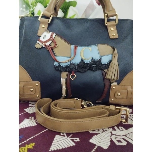 Preloved Lapalette Cupcake