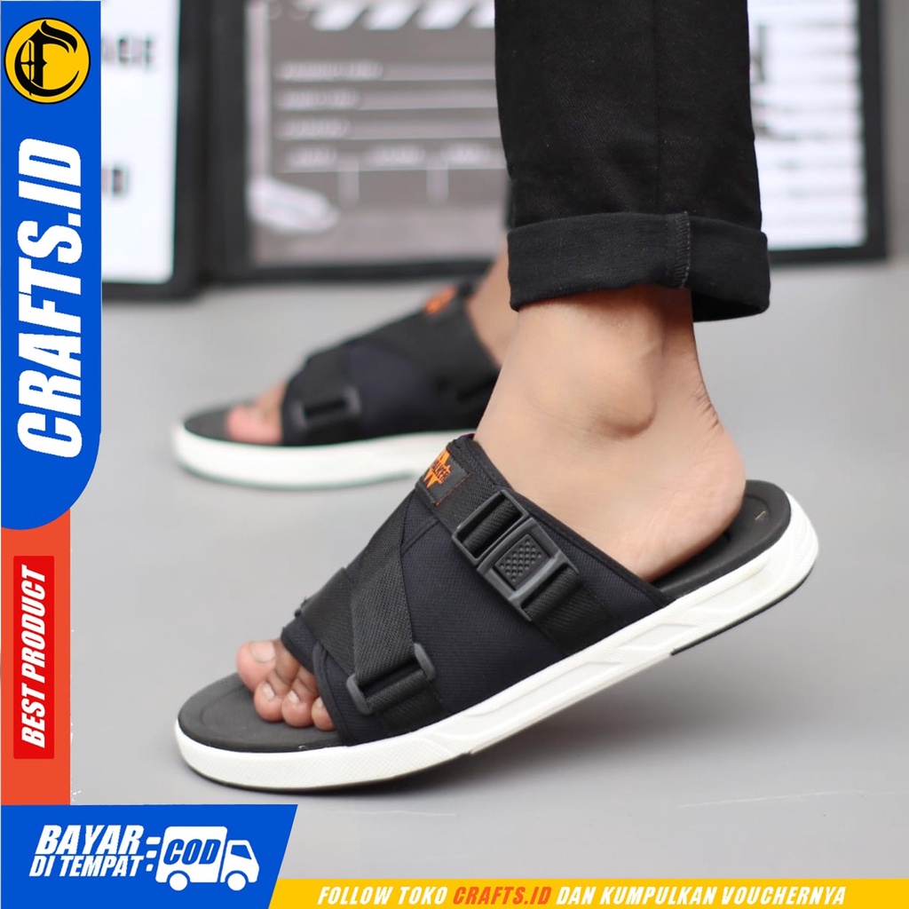 Crafts - Sandal Slide Pria Sendal Casual Slop Hitam