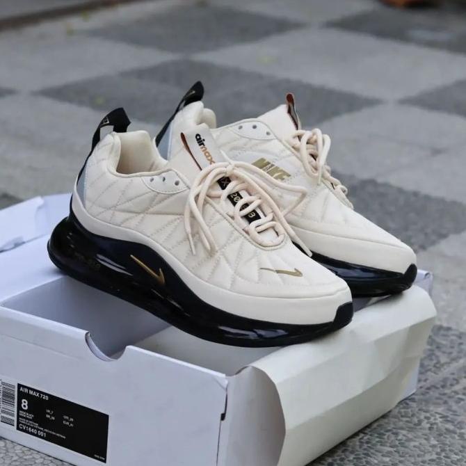 Sepatu Sneakers Olahraga Pria Nike Airmx 720-818 Cream Black Bnib Toko_Kanyak