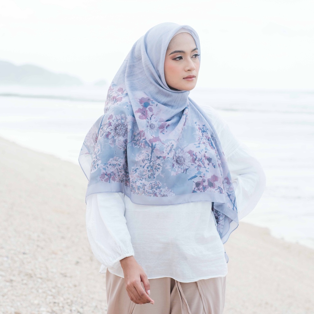 ALIF JILBAB SEGI EMPAT MOTIF PARIS PREMIUM KOREA - VORTE IN NEUTRAL GREY ( SPR-D8-005 )