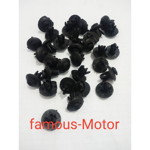 klip cengkeh kecil mobil universal/kancing klip rivet 6mm bahan plastik