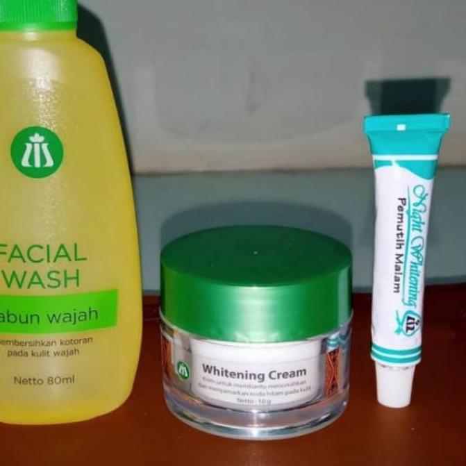 ♟ Liz Skincare paket Flek isi 3 ✵