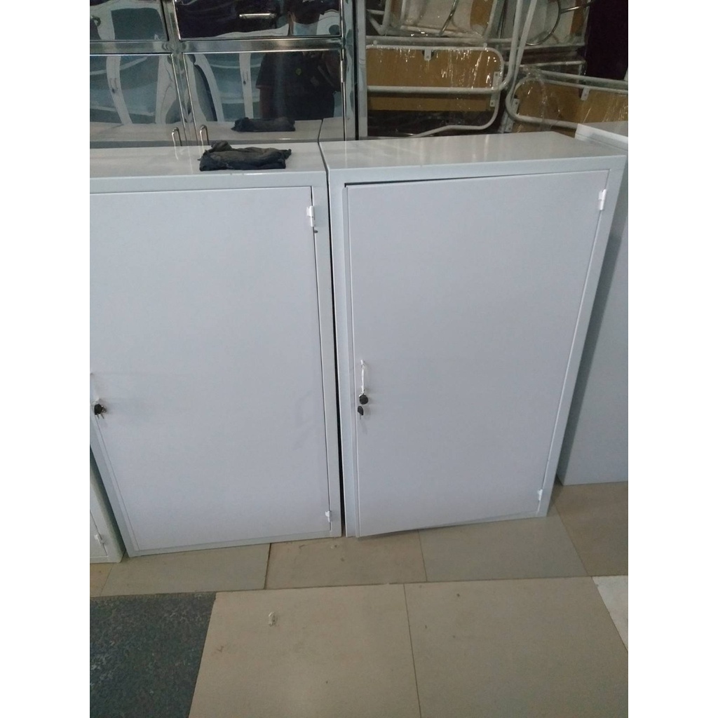 Lemari Narkotika Lemari Penyimpanan Narkotika 6 pintu