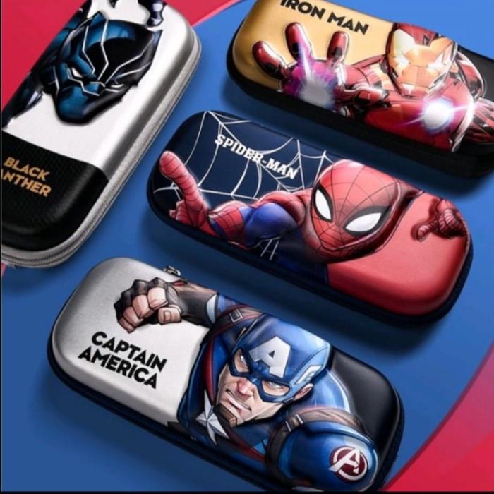 

Terlaris 3D Kotak Pensil Hard Case Superhero C.America Spiderman Ironman Black