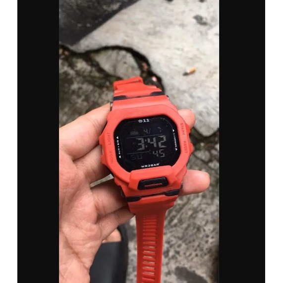 Jam Tangan 511 gdb-200 Jam Tangan Digital Led Sporty Tahan Air Waterproof Bisa Bayar Ditempat