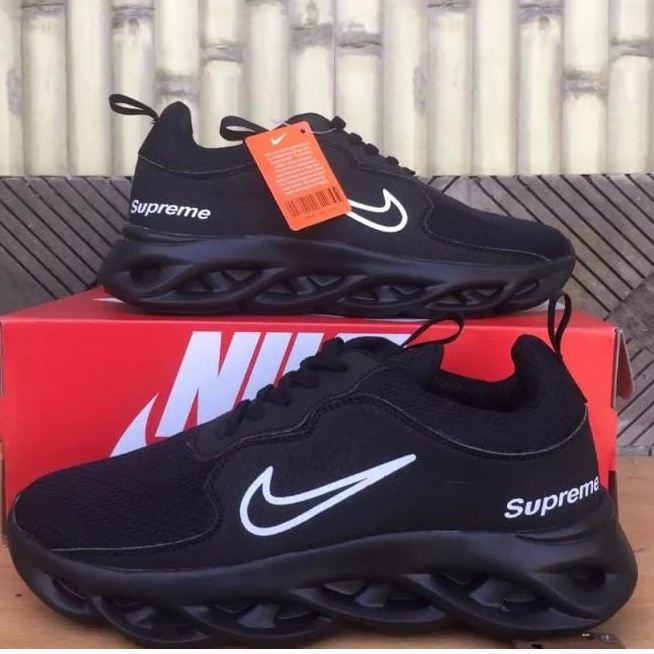 SEPATU SUPREME PRIA DAN WANITA TERLARIS SNEAKERS SPORT OLAHRAGA CASUAL SEKOLAH