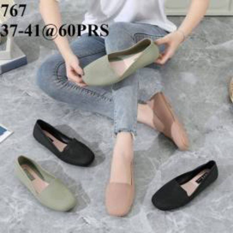 36-41 Sepatu Wanita Slip On Casual Import HYS New Flat Shoes Sepatu Teplek
