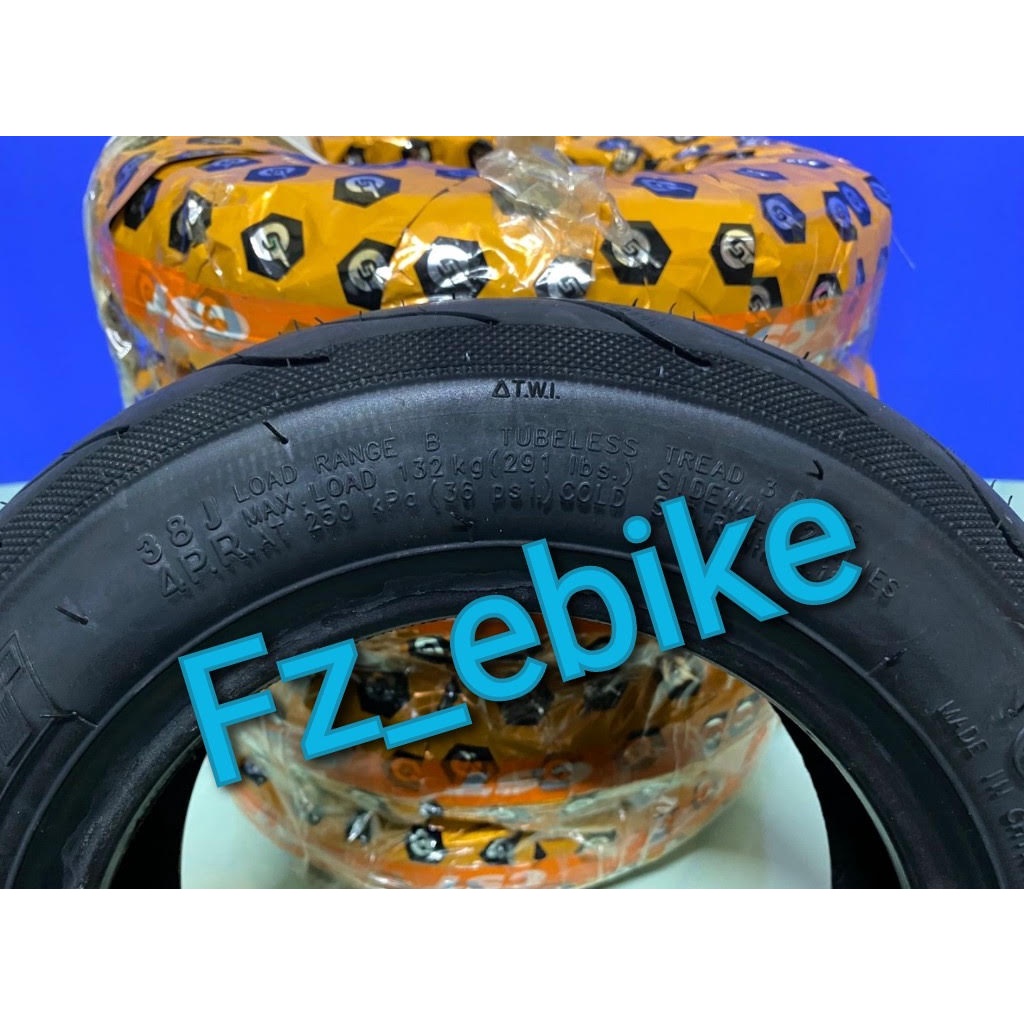 Ban tubbles merek CST khusus untuk Scoter Fiido 3.00 - 8