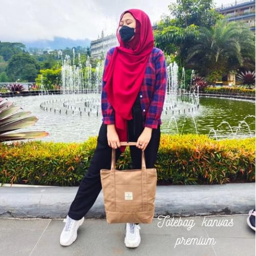 Carravelle - Totebag Resleting Wanita Bahan Kanvas Sueding polos dan Canvas motif Tebal Lembut Bisa Custom Sablon Untuk Tas Seminar Souvenir Gift Pernikahan