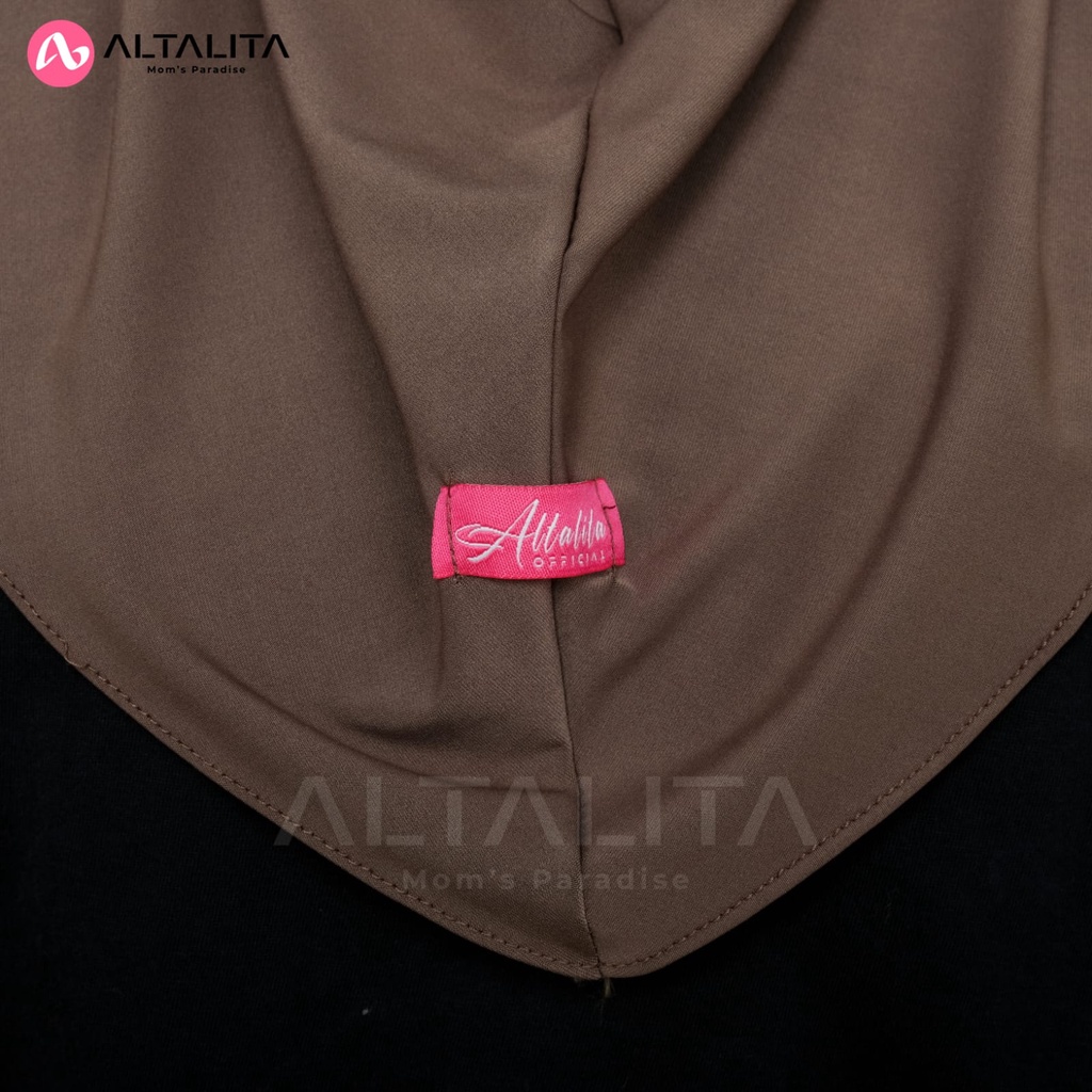 Altalita - Hijab Bergo Sport Instan Ukuran M pet Tebal Bahan Jersey Polos Premium Menutup Dada Cocok Untuk Sekolah Olahraga Volly Futsal Senam dan Sehari-Hari