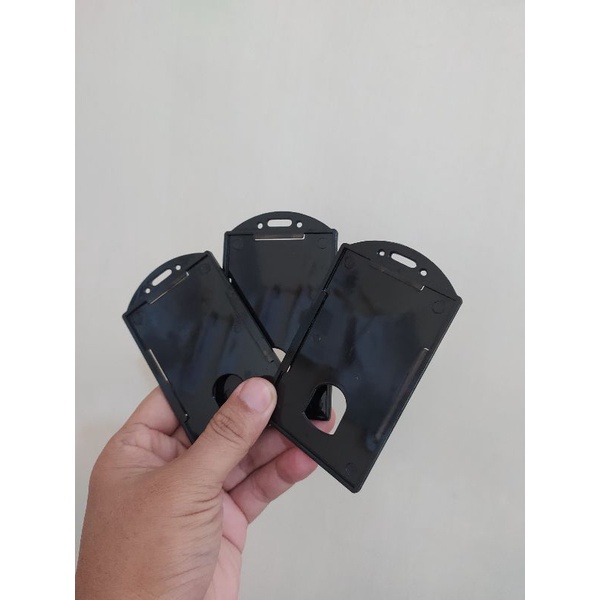 

CASING / HOLDER WADAH ID CARD HITAM
