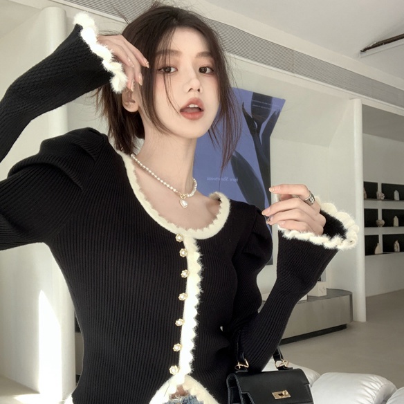 Red 2023 baru pencocokan warna renda lengan panjang rajutan top wanita musim semi manis dan pedas diri budidaya pelangsing angin harum kecil sweater
