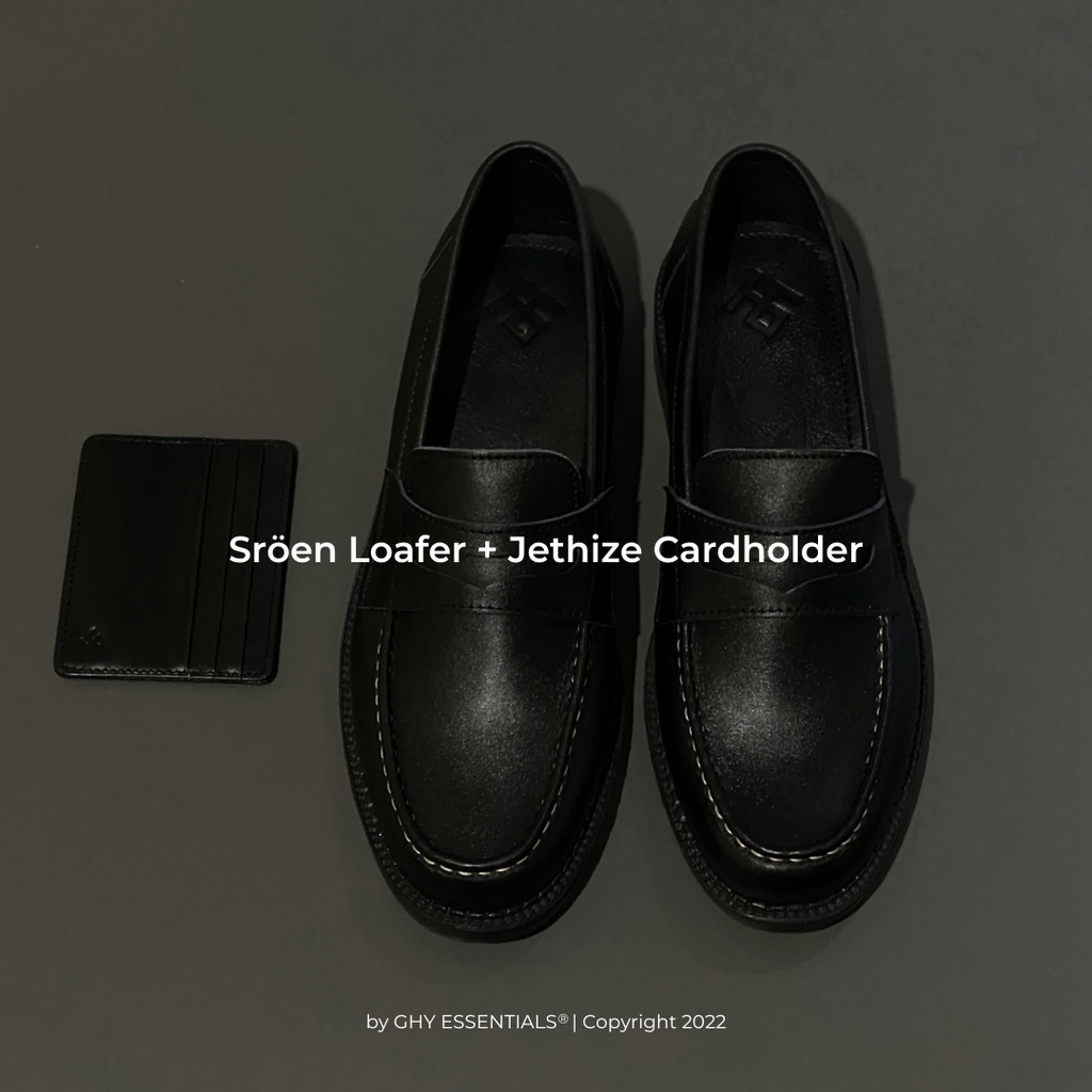 GHY ESSENTIALS Paket Bundling - Sröen Loafer + (Eau De Parfume/Chauman Wallet/Jethize Cardholder/Clero Lanyard, Tinqeer Keychain, Goodie Bag)