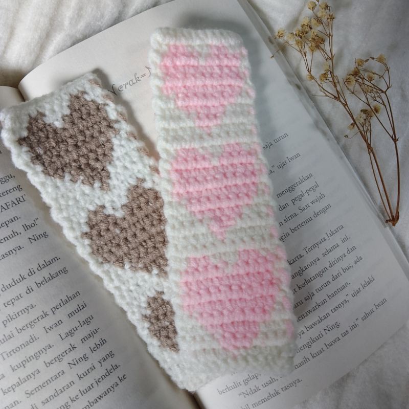 

˖♡ Heart Bookmark Crochet / Penanda Buku Rajut lucu