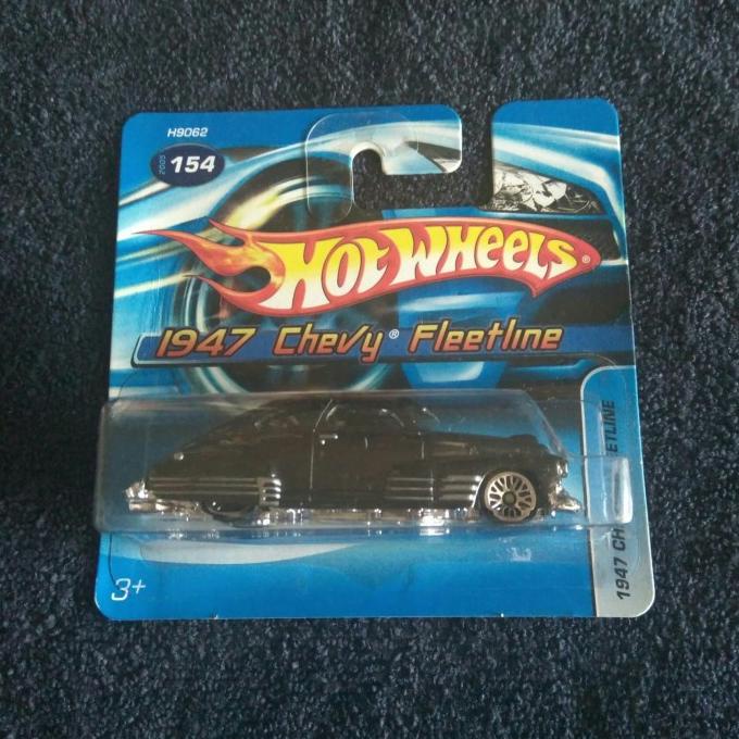 HOT WHEELS 1947 CHEVY FLEETLINE. SHORT BLUE CARD TH 2005. WARNA HITAM.