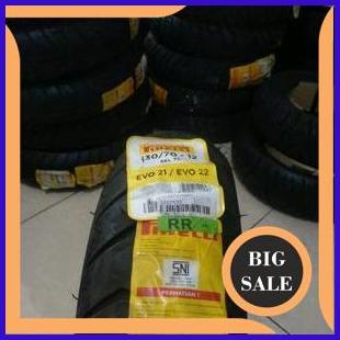 last stok Ban Pirelli Evo 22 uk 130-70 ring 12 For Vespa Sprint 140ZZ3