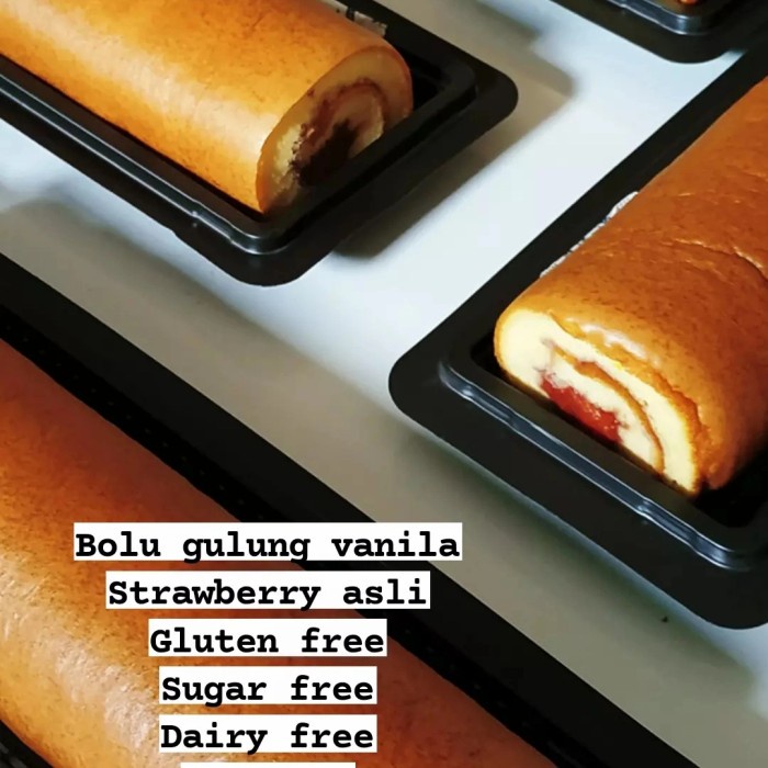 

Bolu gulung strawberry non dairy / no sugar / non gluten