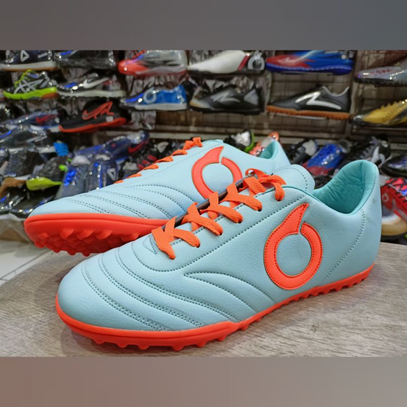 Sepatu Futsal Ortuseight Premium