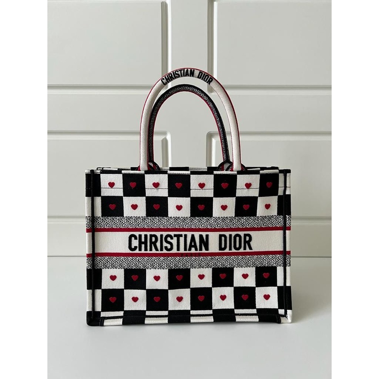 Tas Wanita Authentic Tote Bag Christian Dior Book Medium Excellent Original Branded Preloved