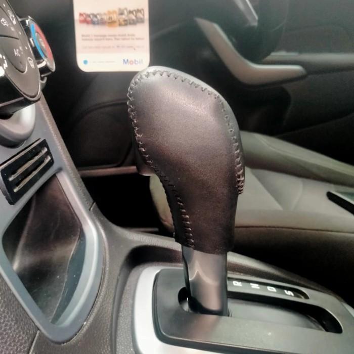 sarung cover tuas perseneleng gear knob ford ecosport fiesta
