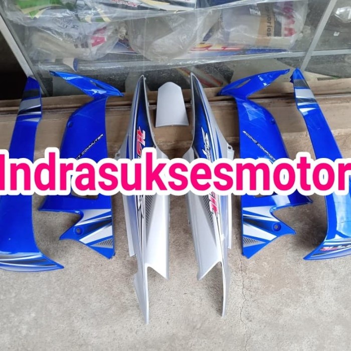 cover body belakang berikut sayap depan motor supra fit new