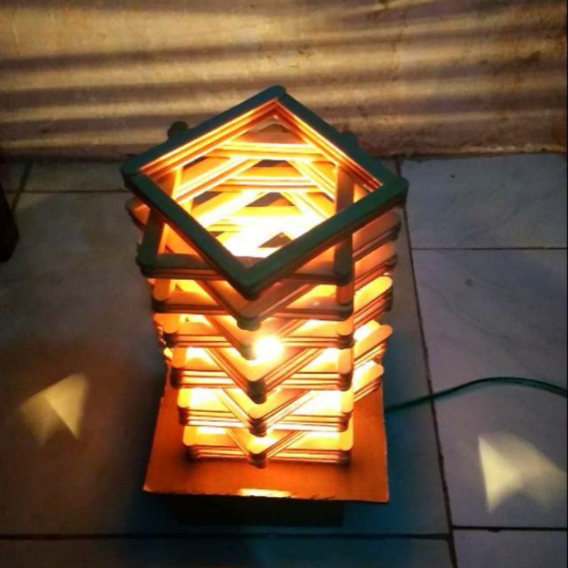 LAMPU MEJA TIDUR KAYU ESTETIK RUSTIC VINTAGE PRAKARYA KERAJINAN TANGAN STIK ES KRIM TUGAS SEKOLAH