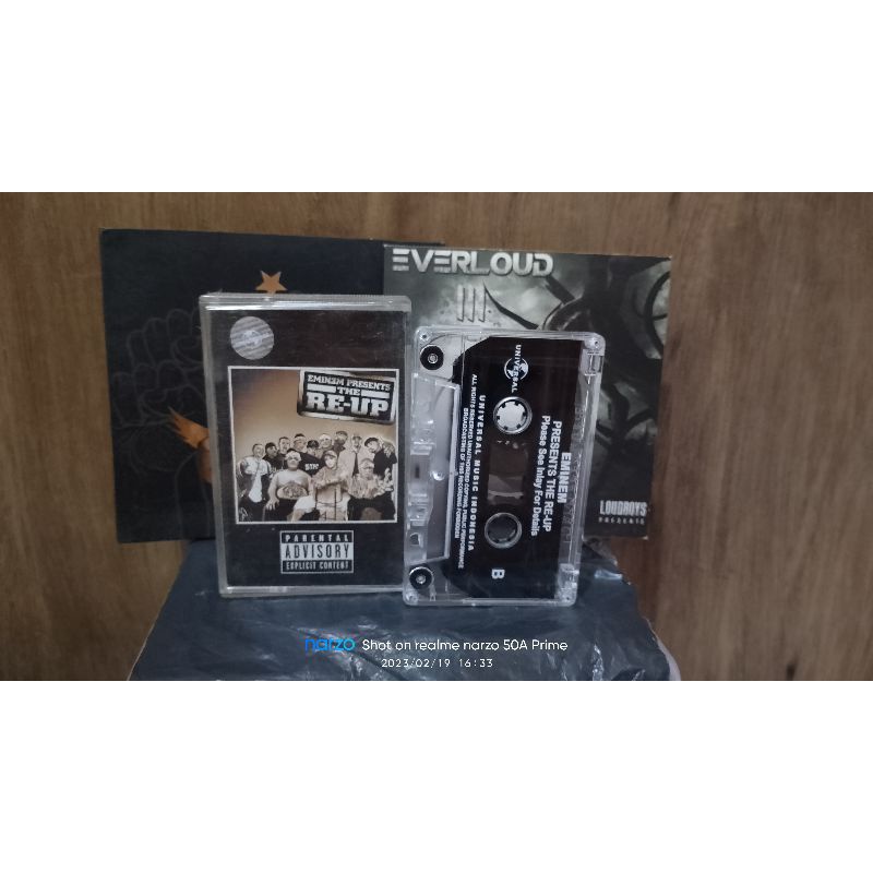 kaset Pita EMINEM - PRESENT THE RE-UP