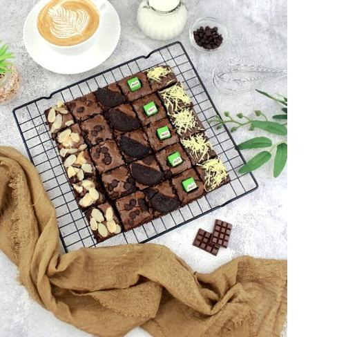 

➣ FUDGY BROWNIES SEKAT ENAK ♜
