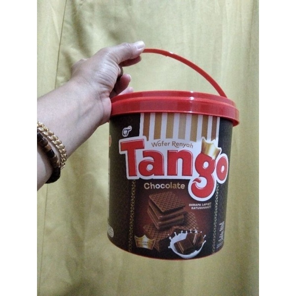 

TANGO COKLAT 240gr ISI 6