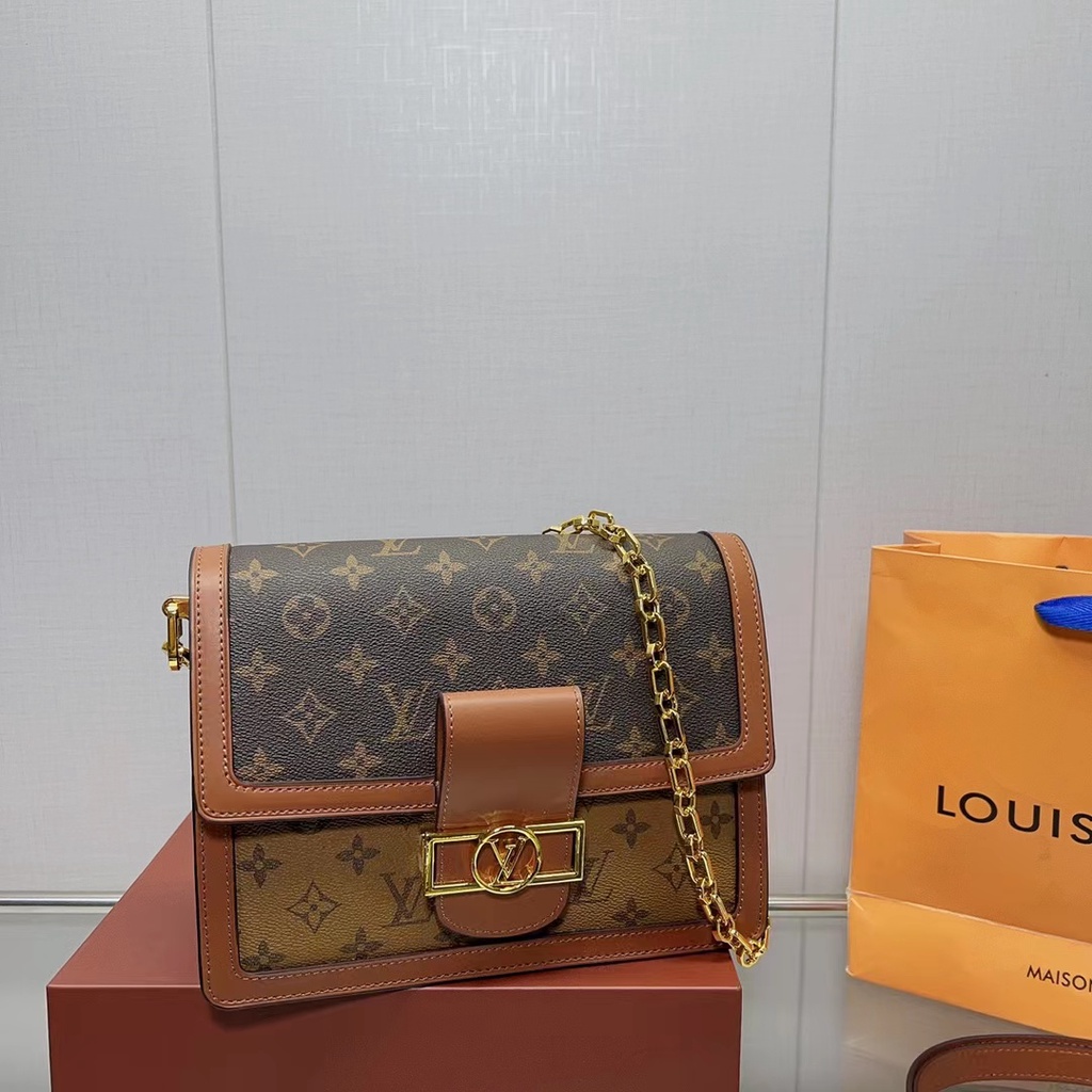 LOUIS VUITTON Dauphine - Vintage, Mode und Accessoires 2020/07/22 -  Realized price: EUR 340 - Dorotheum