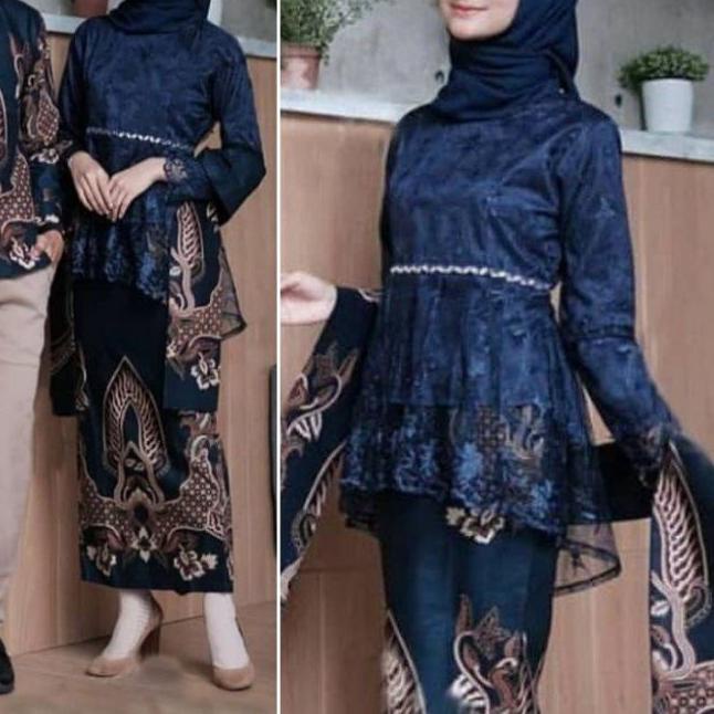 ← Couple Kebaya Modern Baju Wisuda Tunangan Lamaran Terbaru Baju Batik Brokat Couple navy ♦