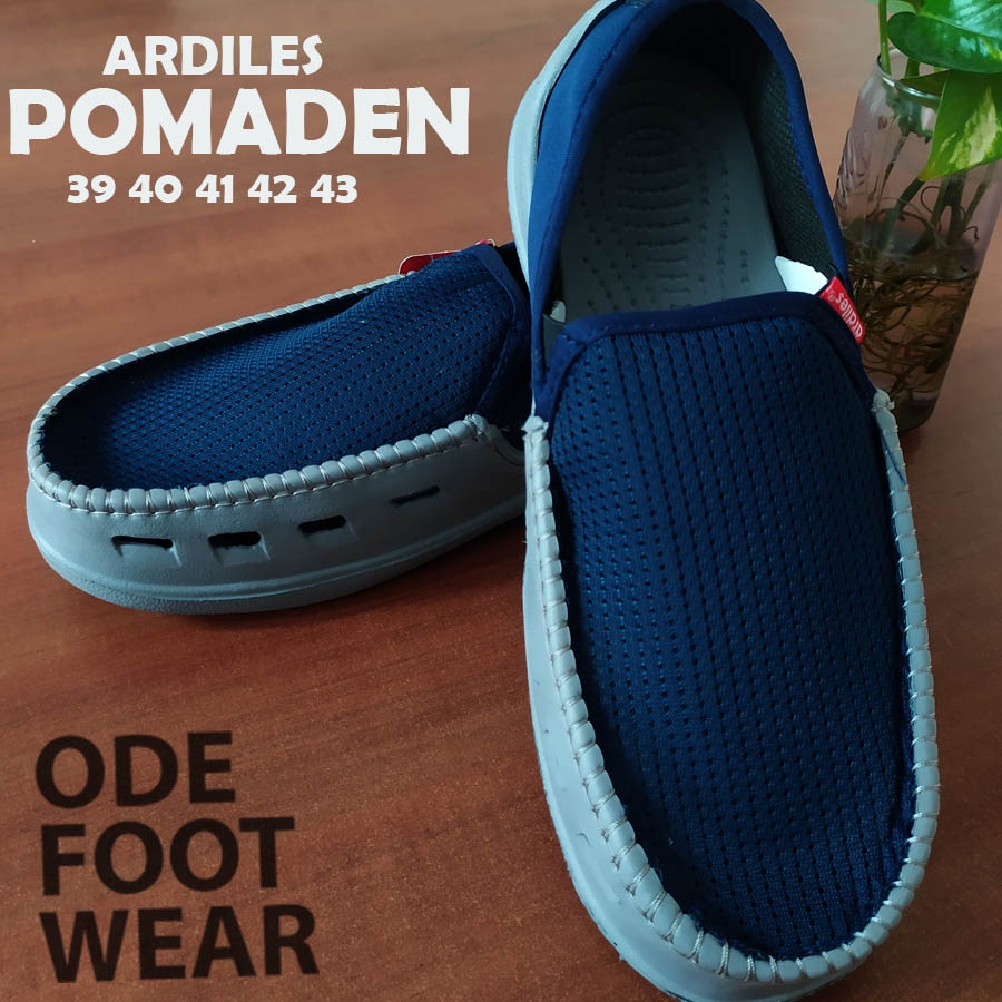 Sepatu slip on Ardiles - SALEMBA Sepatu pria original hitam dan biru ukuran 39 40 41 42 43 untuk sekolah kerja dan santai