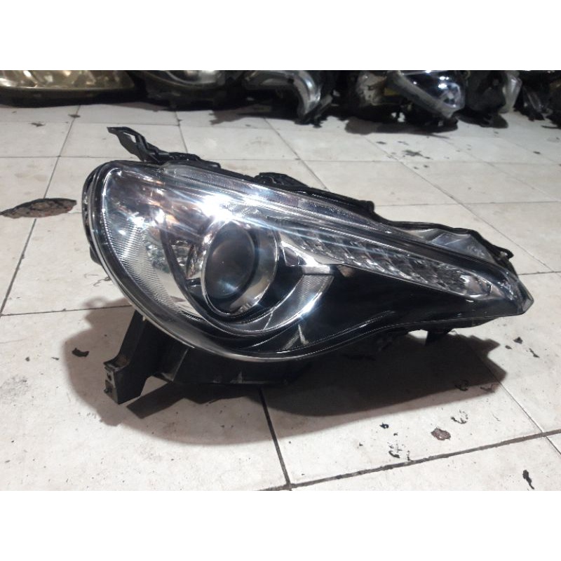 Headlamp lampu depan Toyota FT 86 2017 2018 2019 original