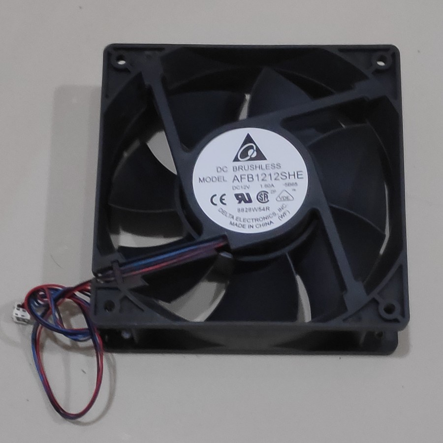 kipas dc 12x12 12v 1.6a fan dc 12cm 12v high speed ball bearing / kipas fan DC 12CM 12X12 12 V / Kip