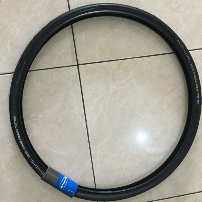 Ban luar 20x1 1-8 inc Schwalbe one 451 - 22 20 plus 20x1 1 per 8 seli