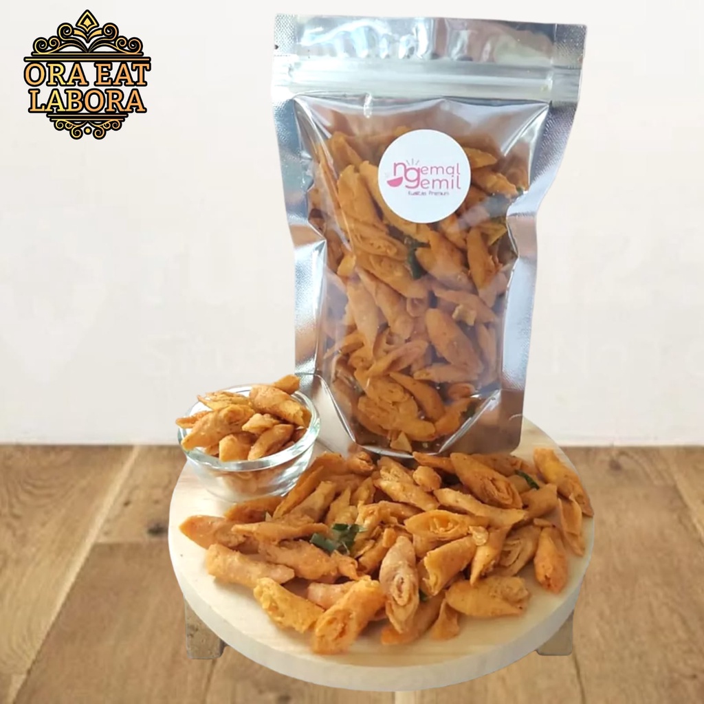 

Krupuk Lumpia Kering Pedas Daun Jeruk Lumring Lumpia Gulung Kulpi Cikruh Homemade Kualitas Premium - Ora Eat Labora