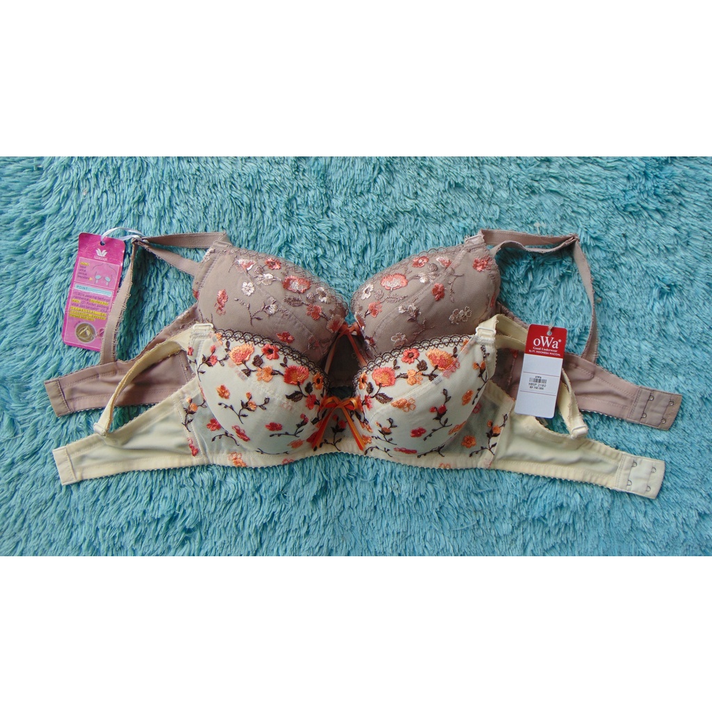 [NORMAL PRICE IDR 500.000,-] WAC0AL JAPAN BRA W 2180 DPP FLO SIZE 30B (B65) FIT 32A 30C (C65) FIT 32