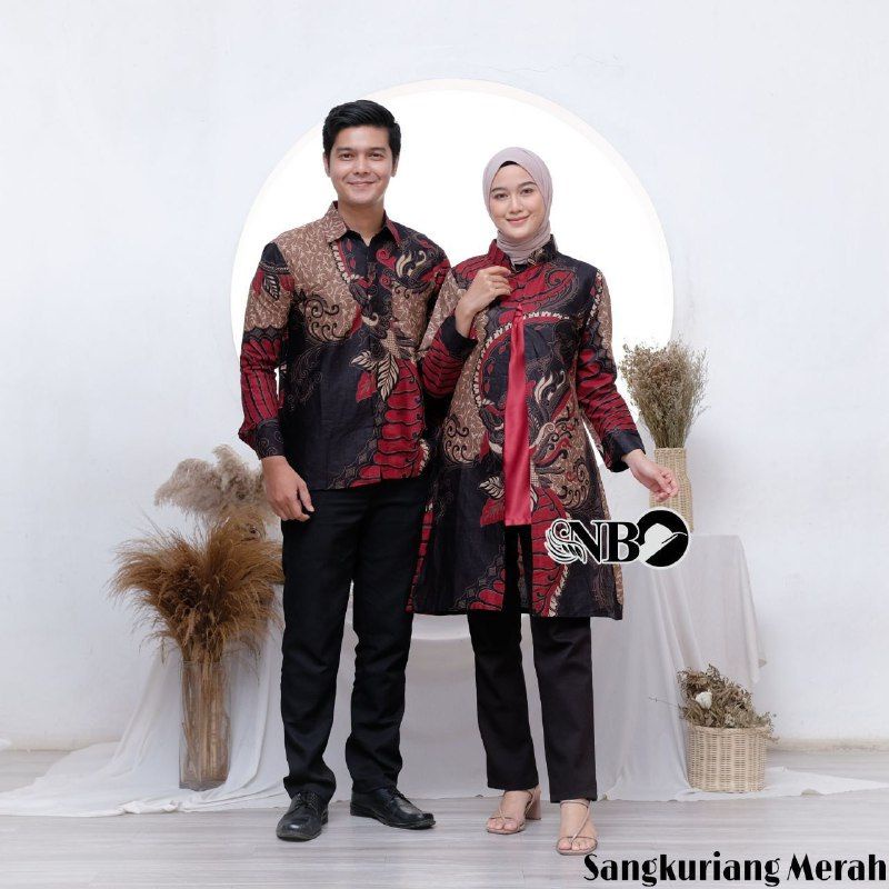 Couple Batik Sangkuriang Merah Tunik Modern Kombinasi Bolero Kemeja Batik Modern