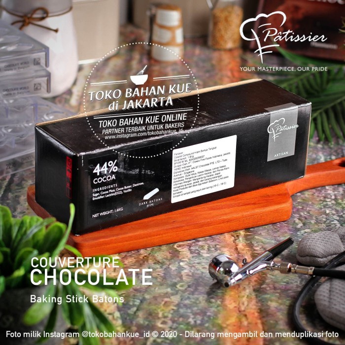 

Patissier Baking Sticks 44% 500gr Chocolate Couverture Batons Coklat