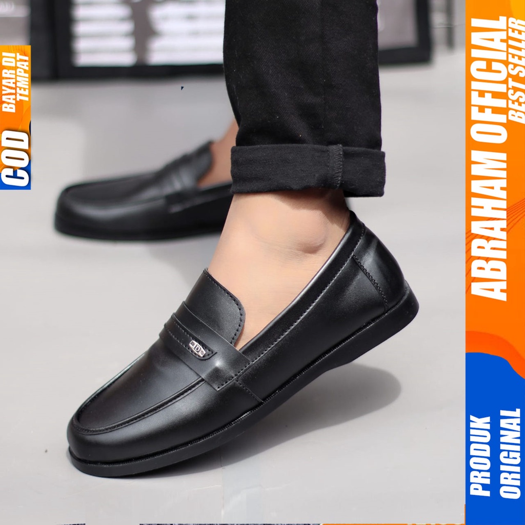 Sepatu Kasual Pria Sepatu Pria Casual Kulit Asli Cowok/Cowo Santai Casual Pria Sepatu Kerja Kantor Semi Formal Kuliah Kondangan Gaya keren Kekinian Murah Terlaris