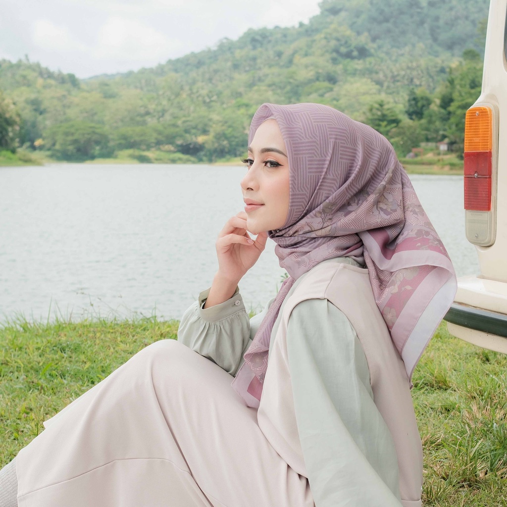 ALIF JILBAB SEGI EMPAT MOTIF PARIS PREMIUM KOREA -  OMBRERO IN ROSE TAN ( SPR-D5-002 )