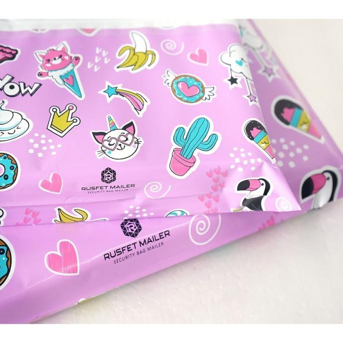 

AMPLOP PLASTIK POLYMAILER CANDY ICE ( Uk : 30cm x 40cm) rah07