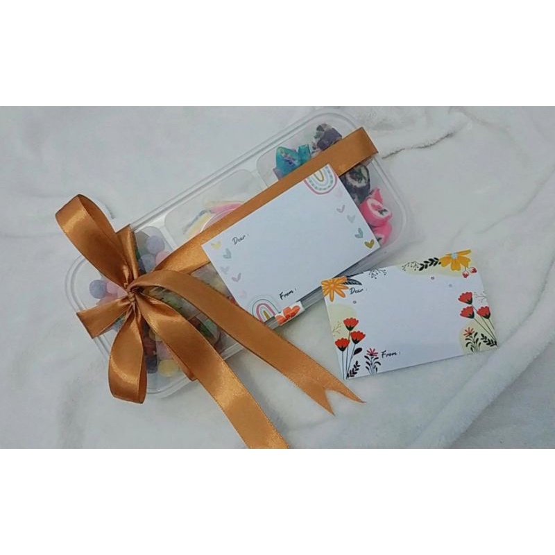 

hampers permen / kado sempro wisuda / gift ultah / hampers lebaran ramadhan / souvenir